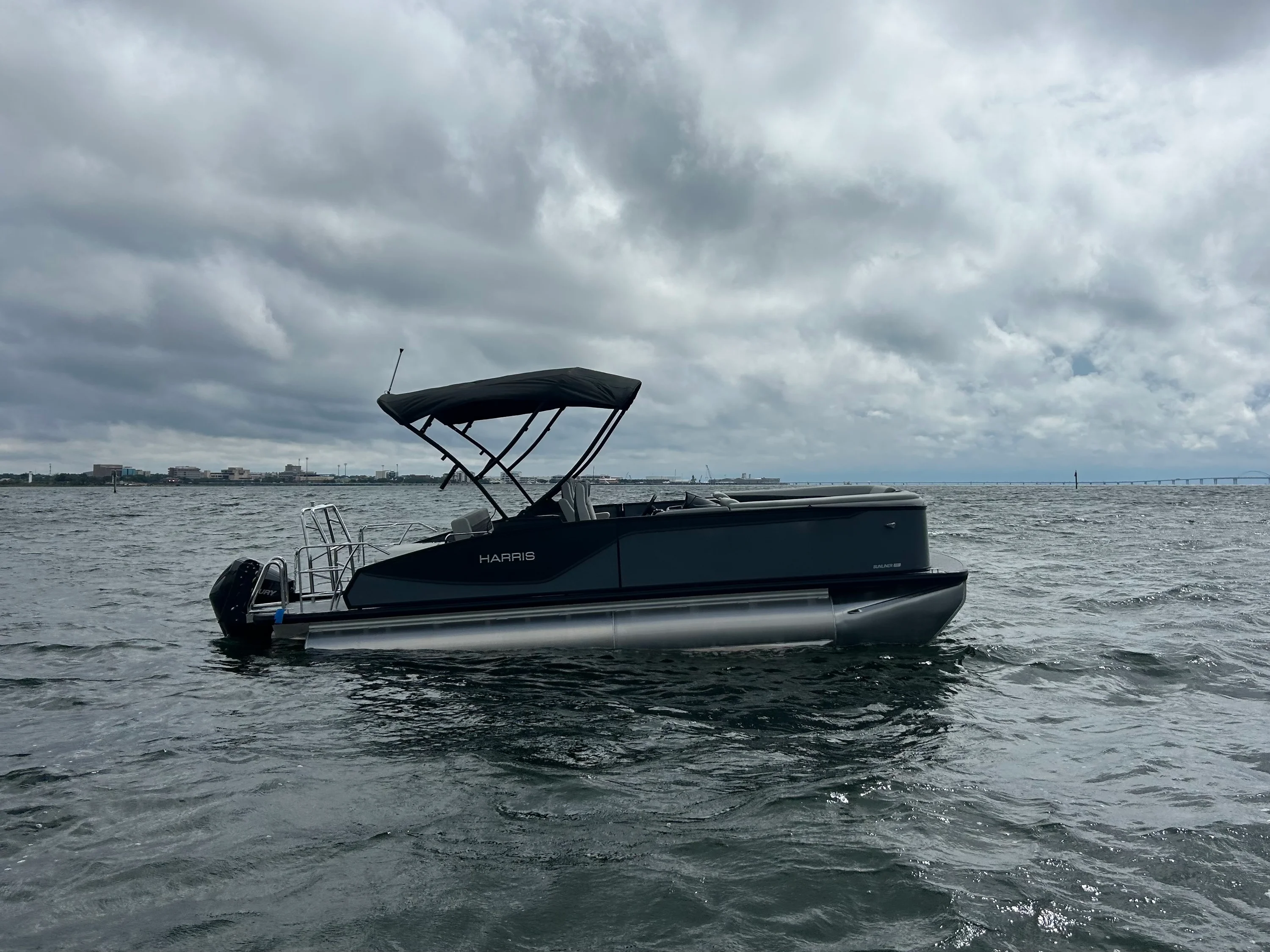 2026 Harris Sunliner 230 Image Thumbnail #6