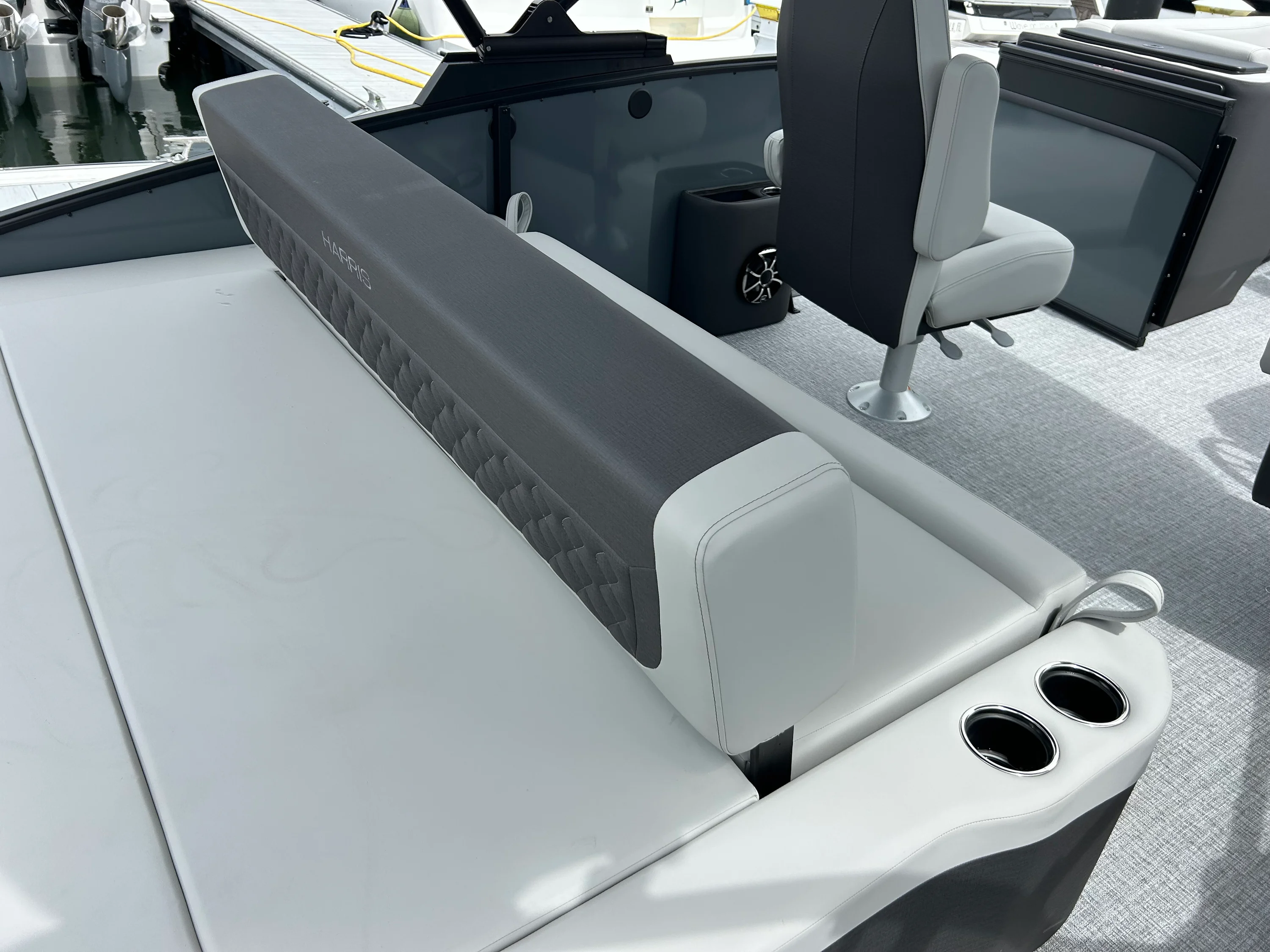2026 Harris Sunliner 230 Image Thumbnail #11