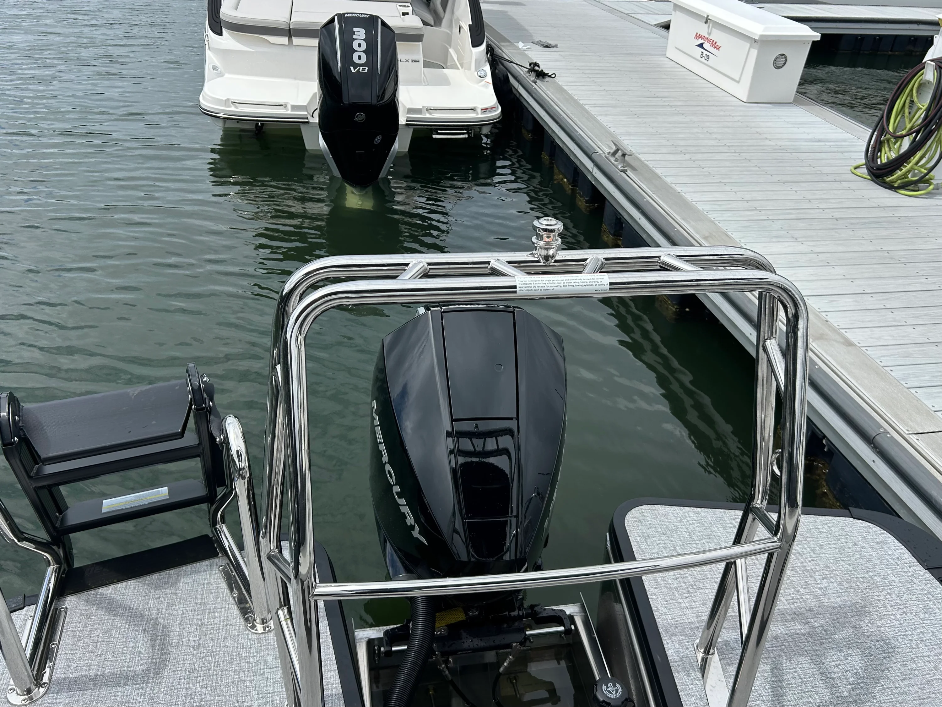 2026 Harris Sunliner 230 Image Thumbnail #8