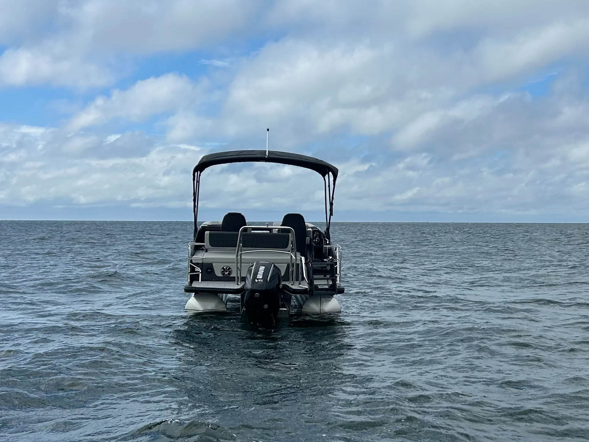 2026 Harris Sunliner 230 Image Thumbnail #3