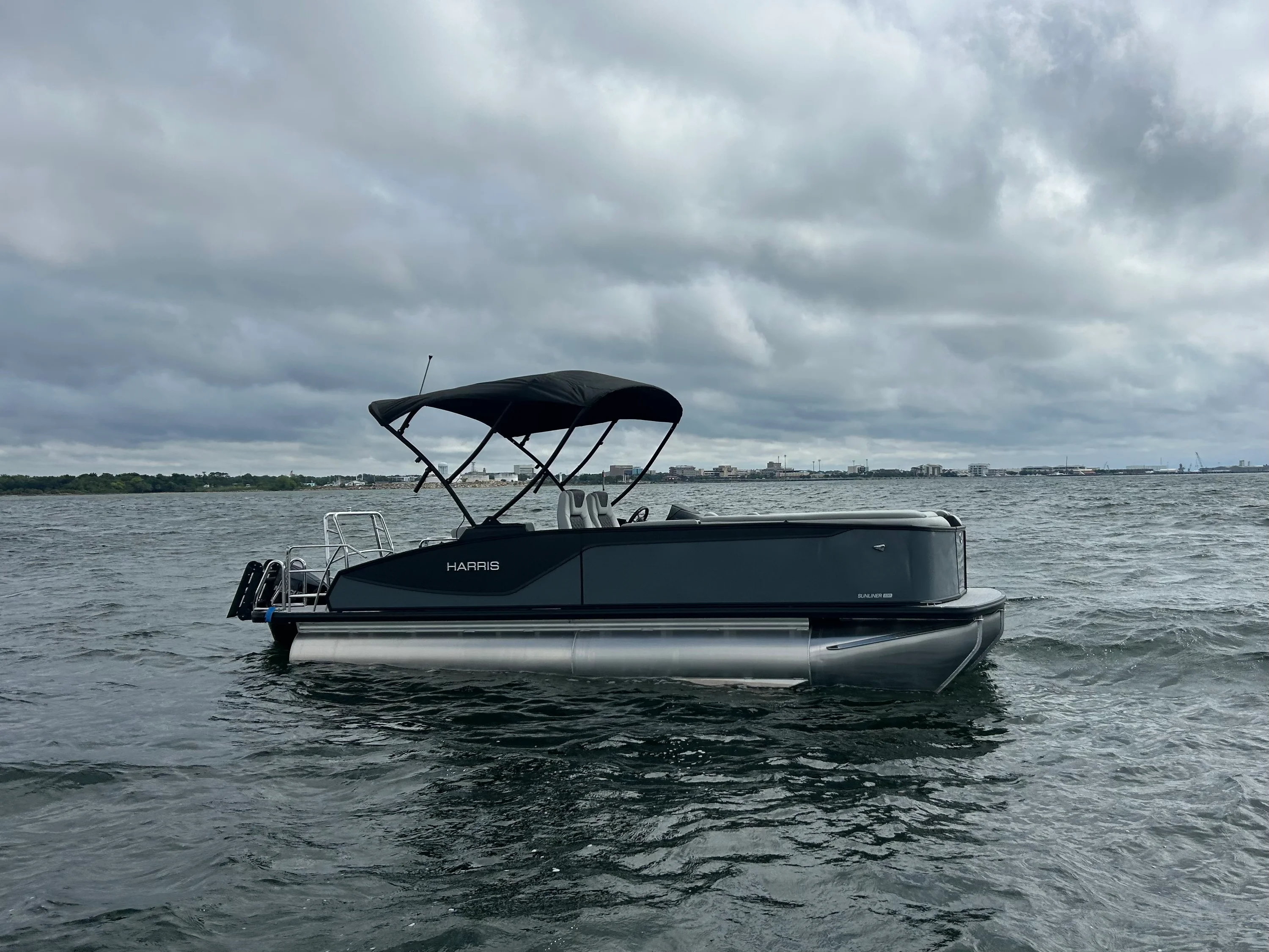2026 Harris Sunliner 230 Image Thumbnail #5