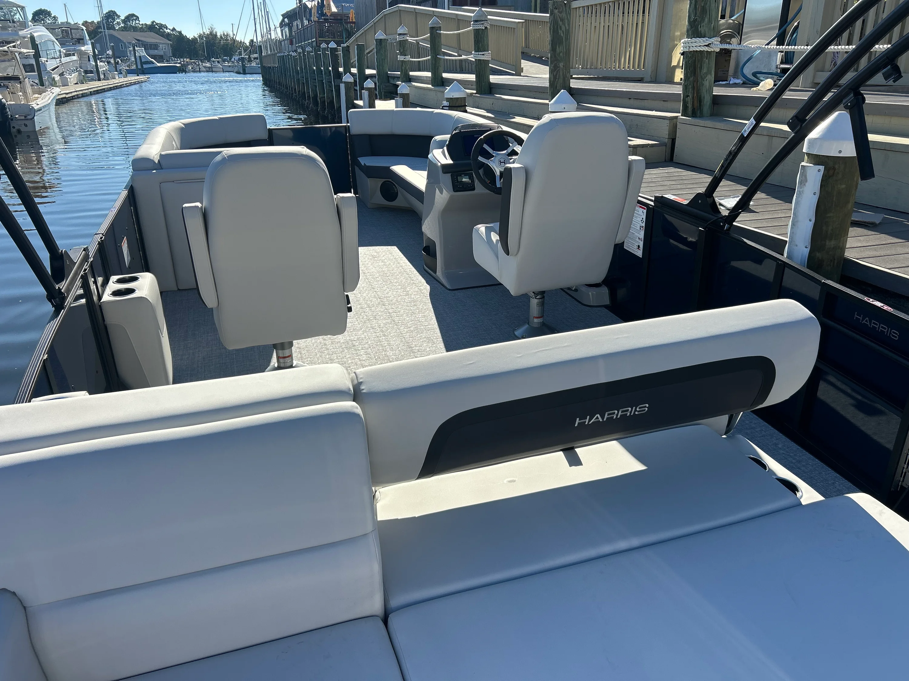 2026 Harris Cruiser 230 Image Thumbnail #23