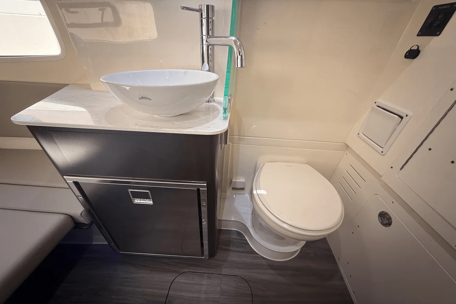 2024 Scout 355 LXF Image Thumbnail #54