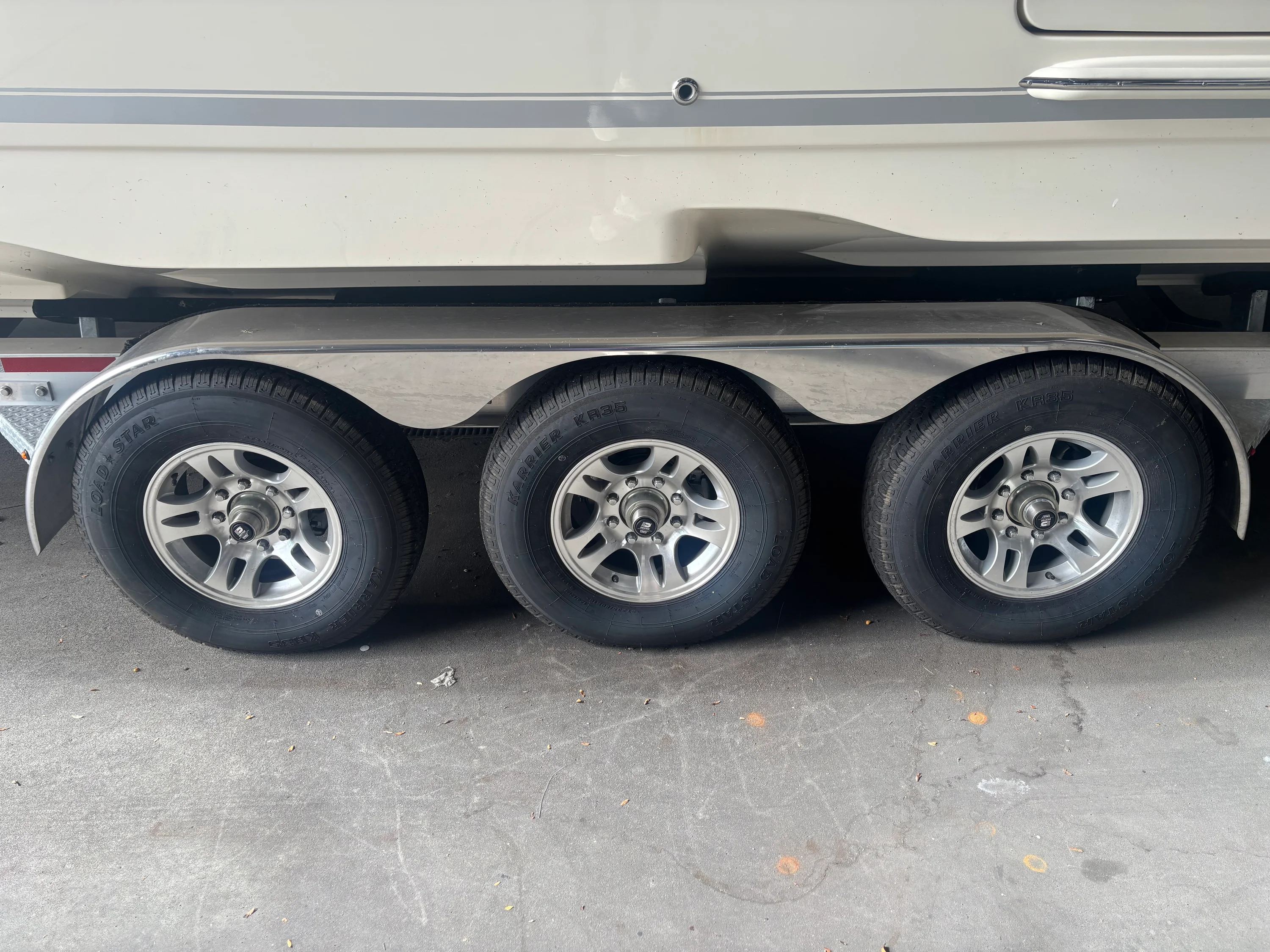 2024 Scout 355 LXF Image Thumbnail #62