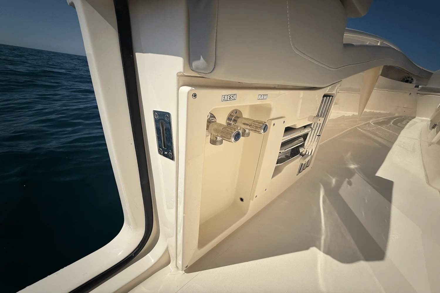 2024 Scout 355 LXF Image Thumbnail #37