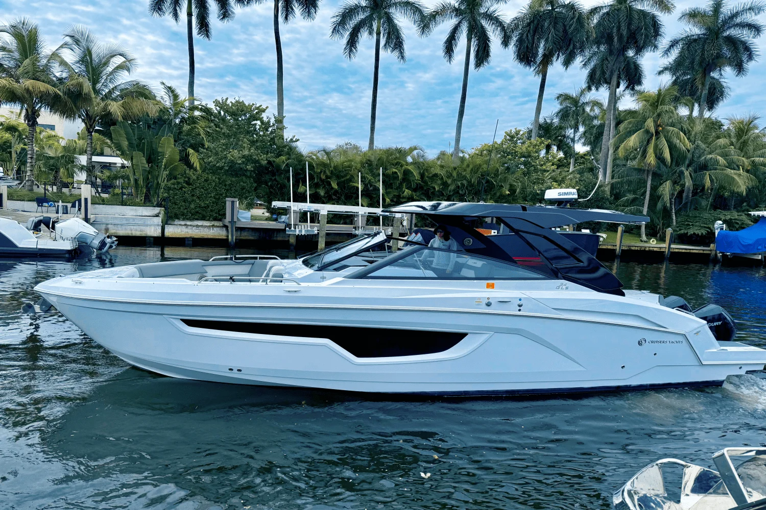 2022 Cruisers Yachts 34 GLS Outboard Image Thumbnail #0
