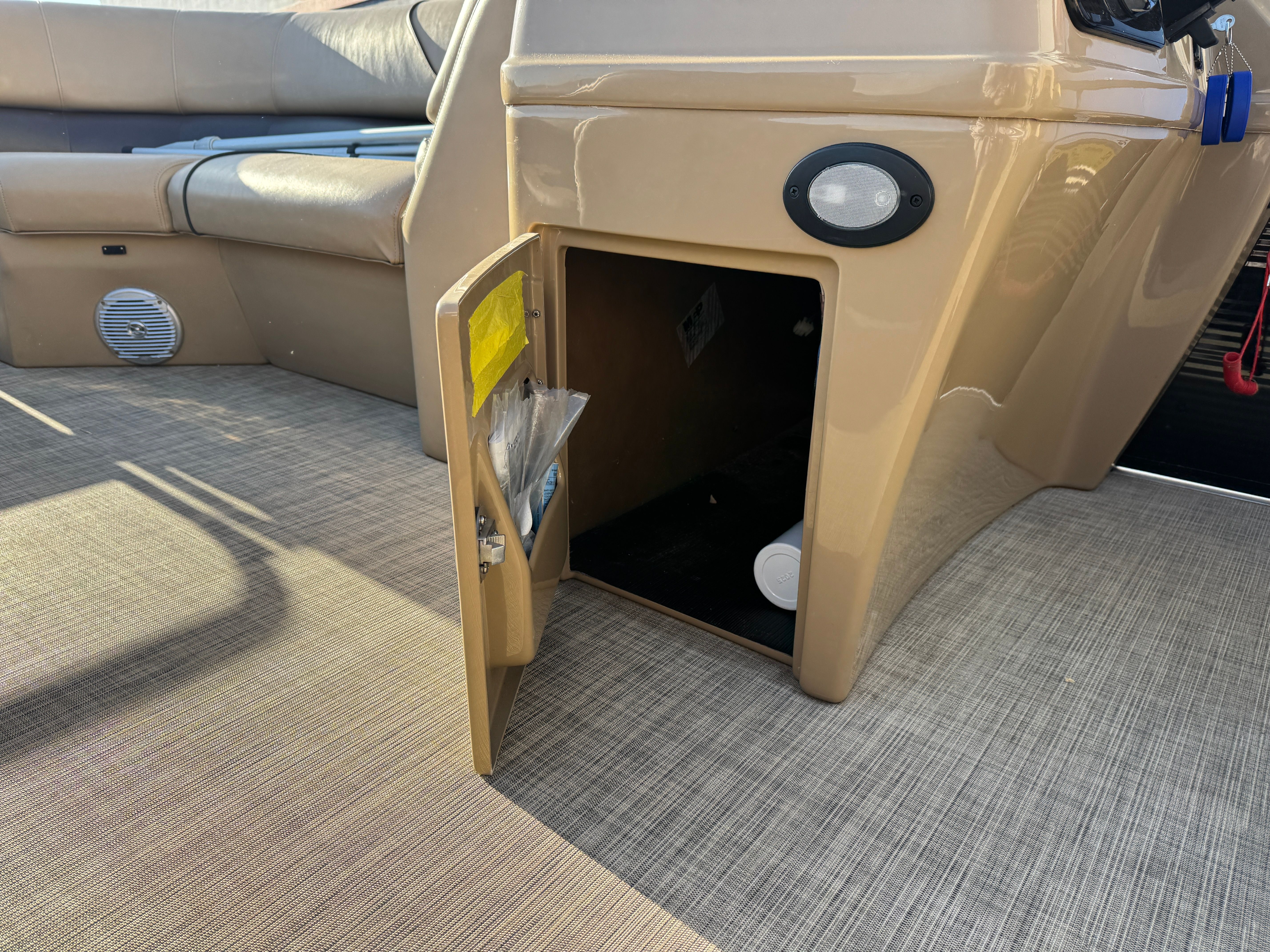 2018 Lowe SS230W Image Thumbnail #27