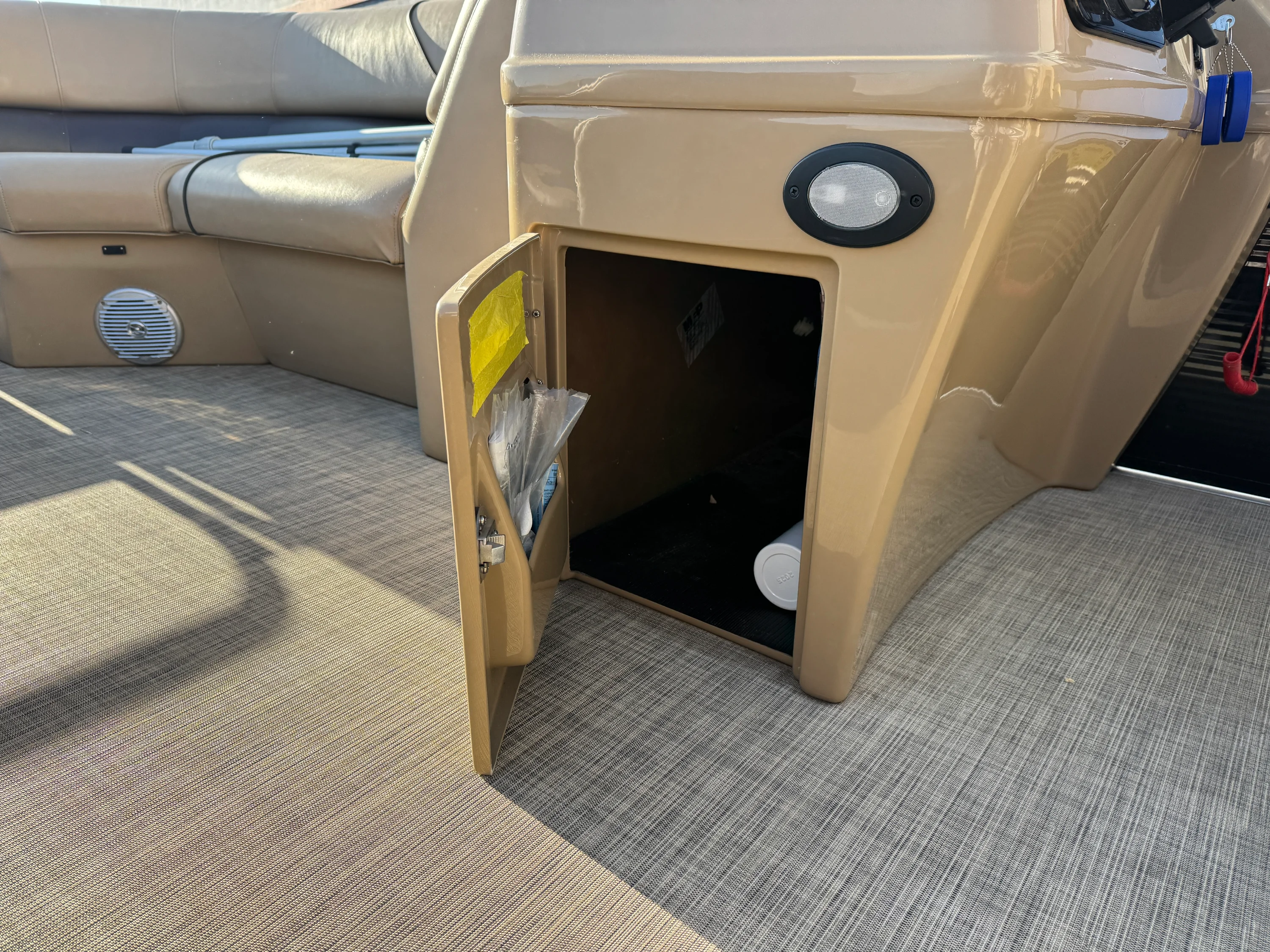 2018 Lowe SS230W Image Thumbnail #27