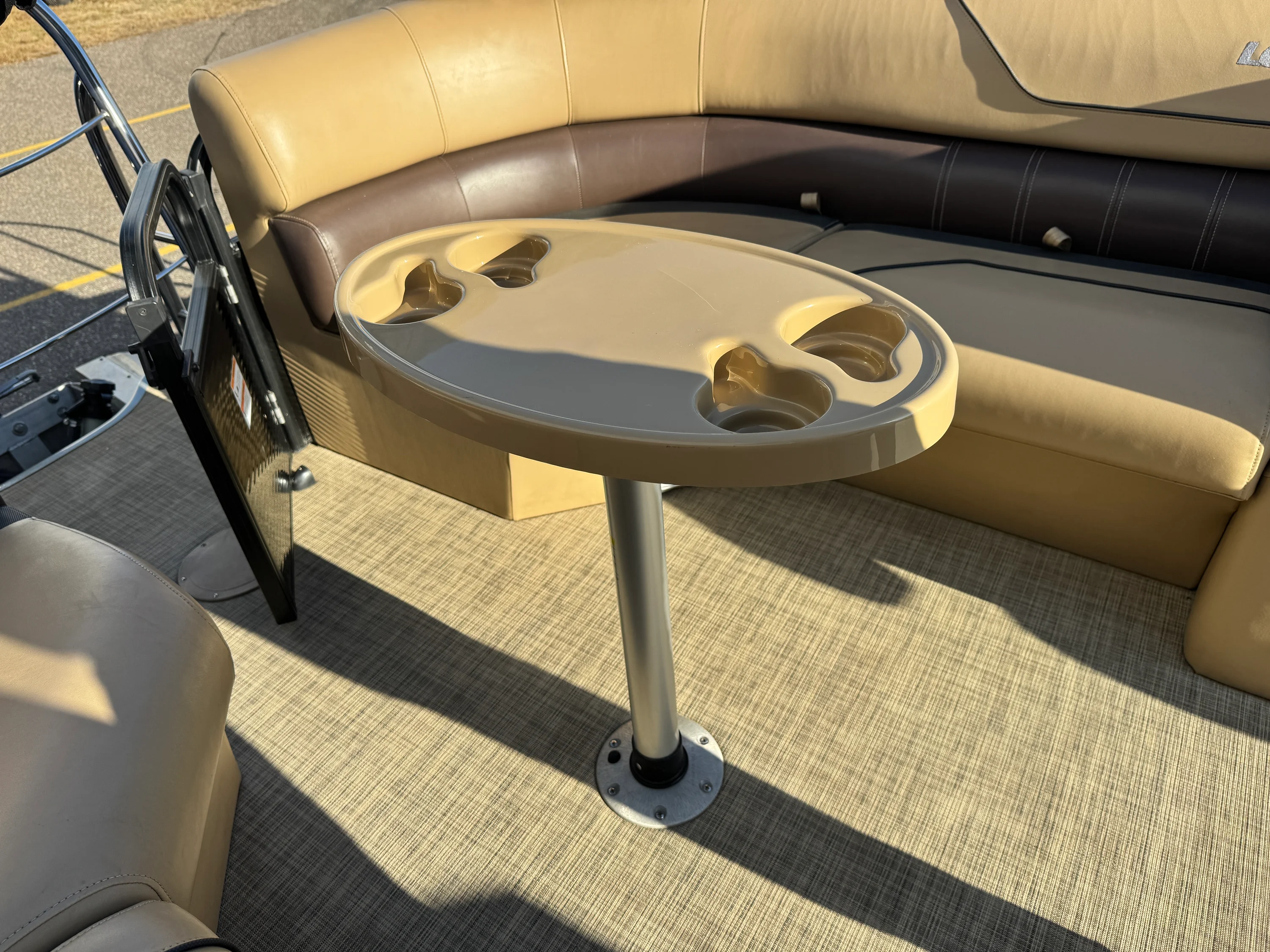 2018 Lowe SS230W Image Thumbnail #12