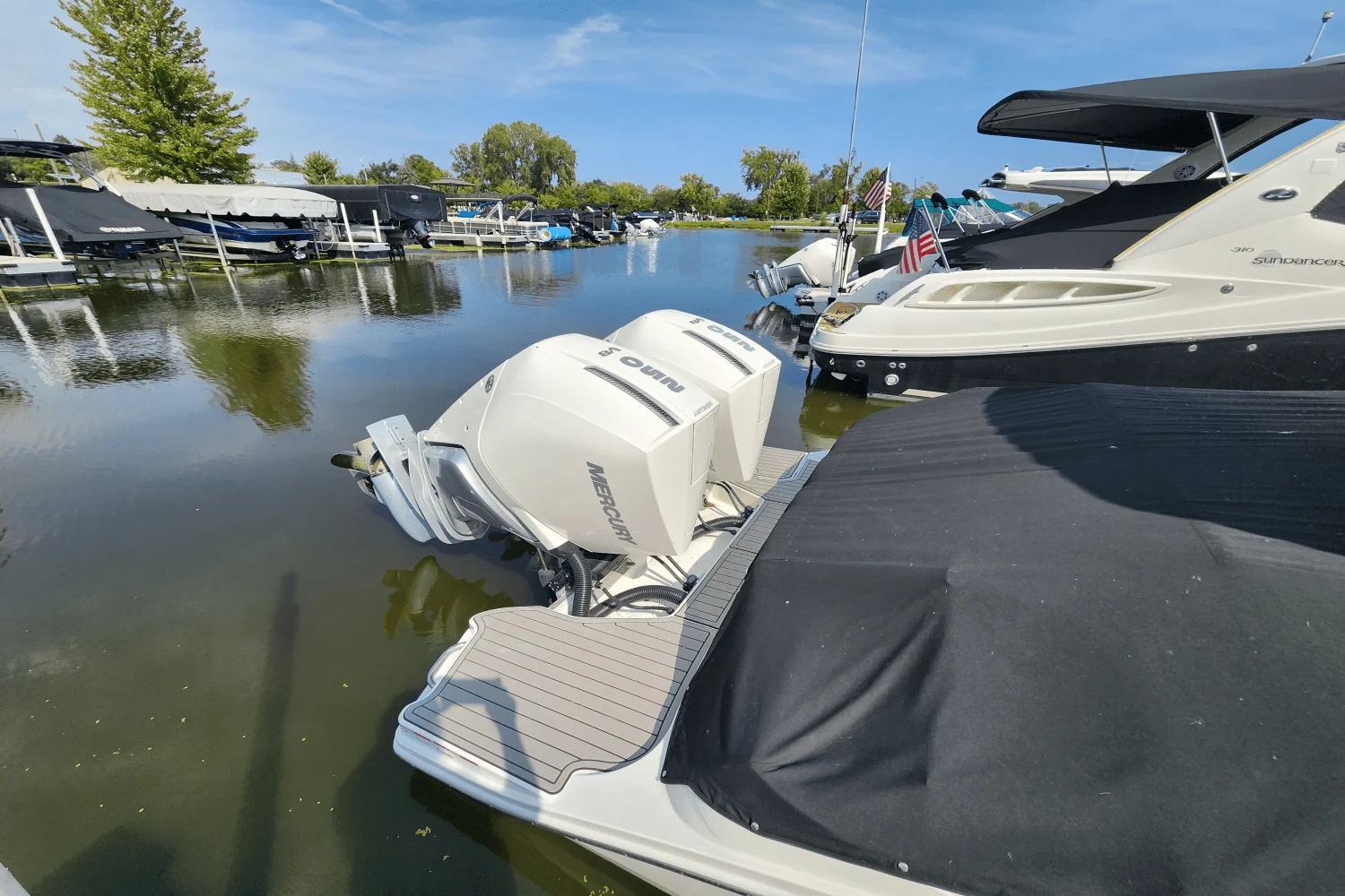 2023 Sea Ray 290 SDX OB Image Thumbnail #25