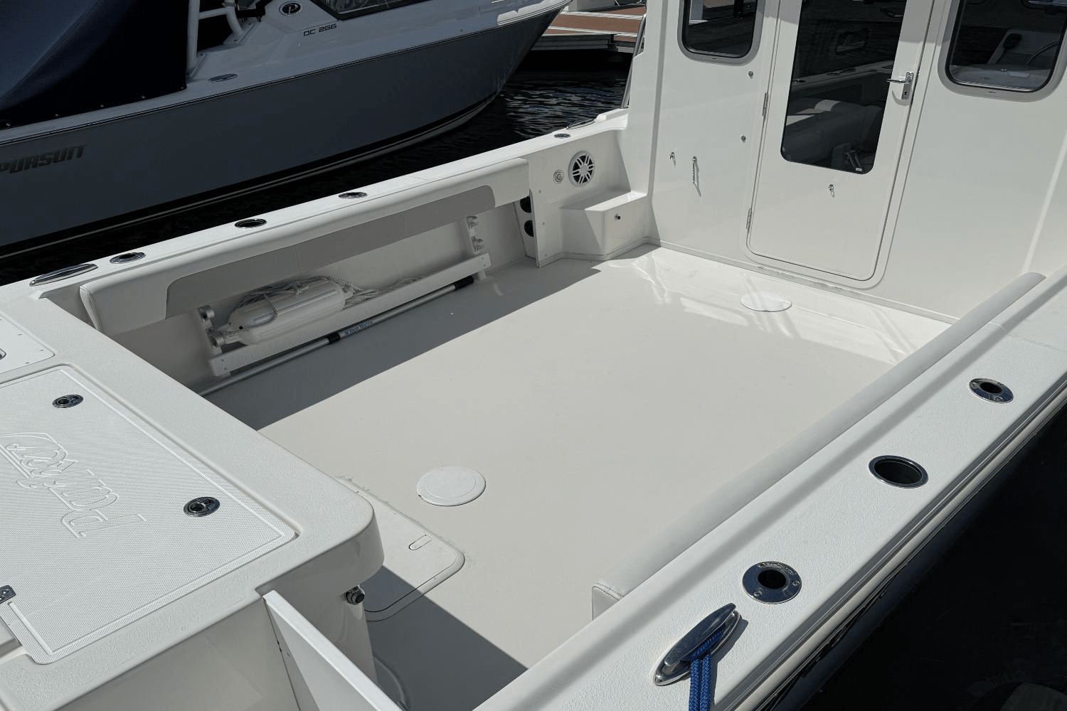 2023 Parker Marine 2320 Image Thumbnail #8