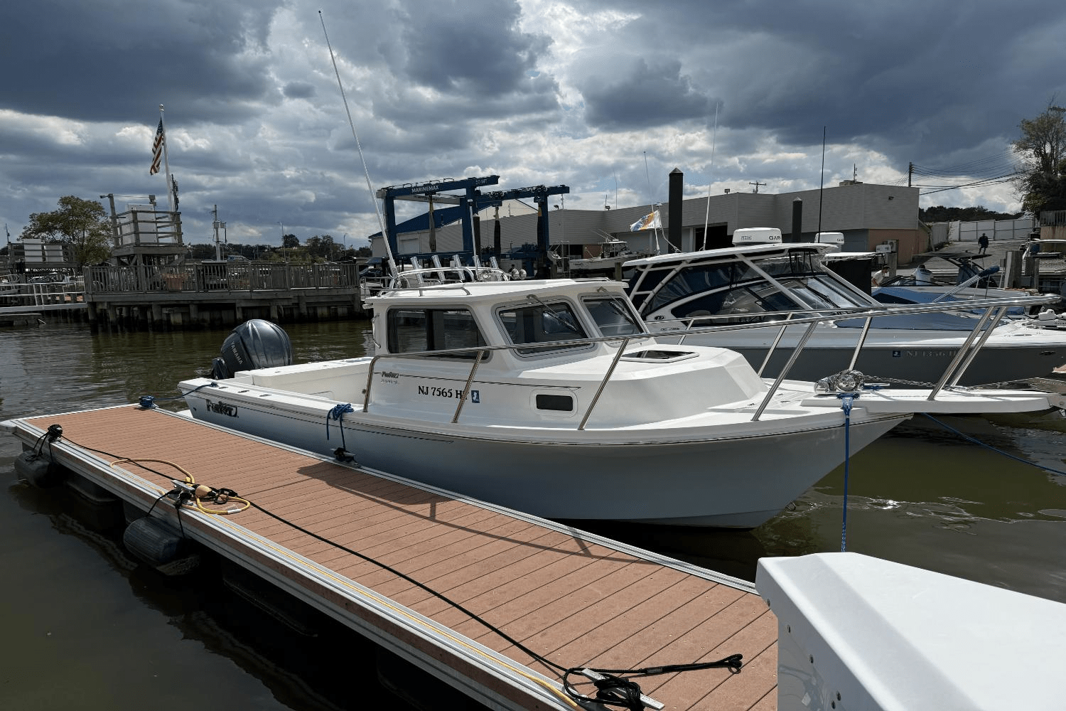 2023 Parker Marine 2320 Image Thumbnail #4
