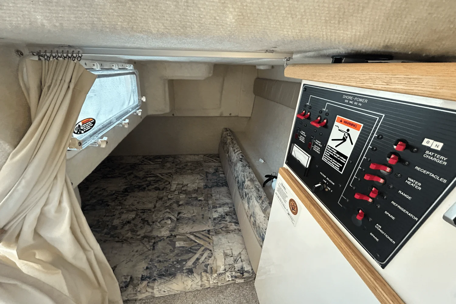 1997 Bayliner 2355 CIERA SUNBRIDGE Image Thumbnail #50