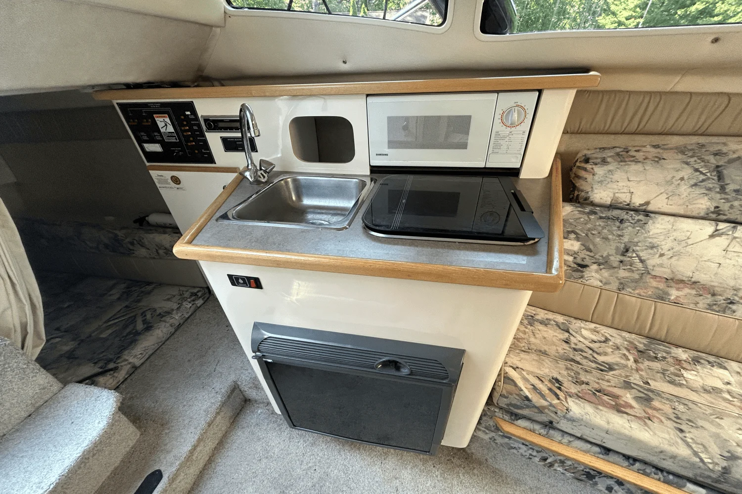 1997 Bayliner 2355 CIERA SUNBRIDGE Image Thumbnail #46