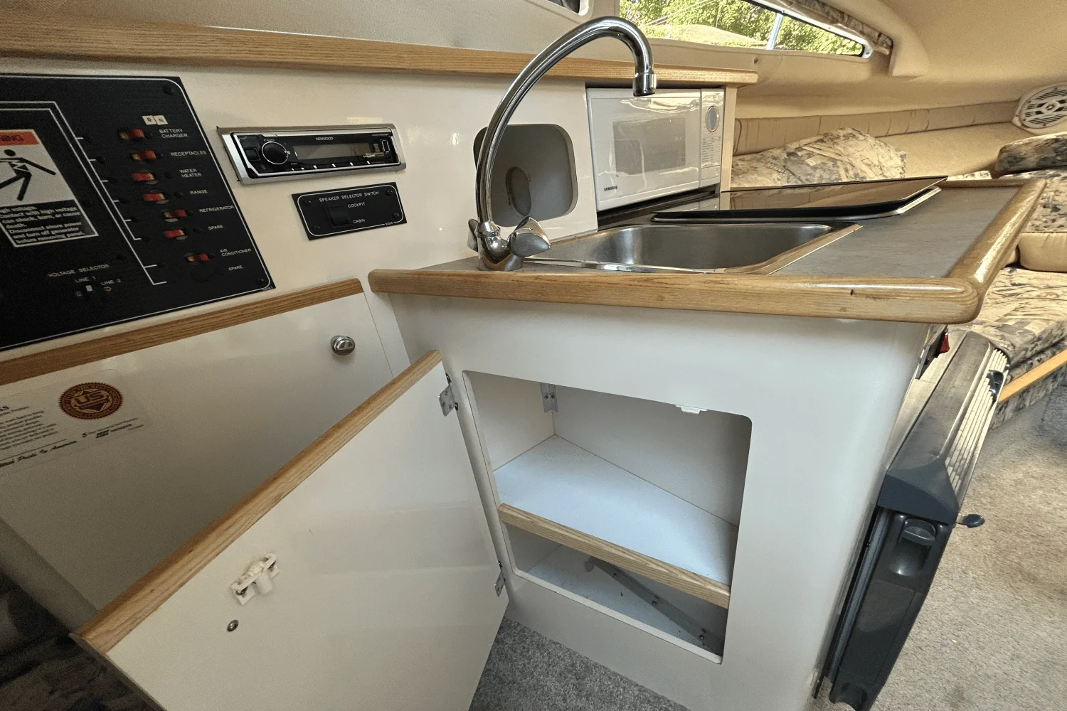 1997 Bayliner 2355 CIERA SUNBRIDGE Image Thumbnail #59