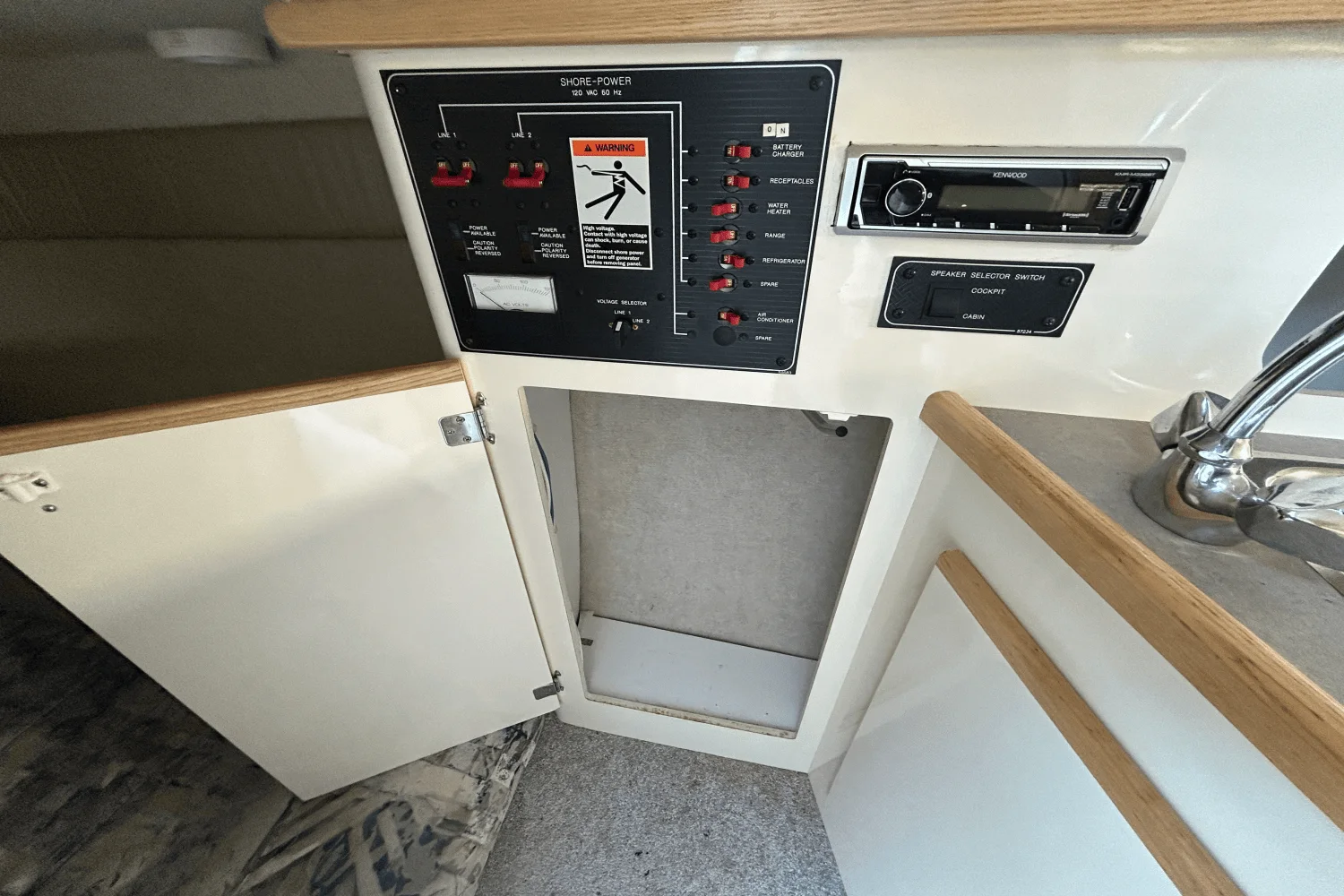 1997 Bayliner 2355 CIERA SUNBRIDGE Image Thumbnail #58