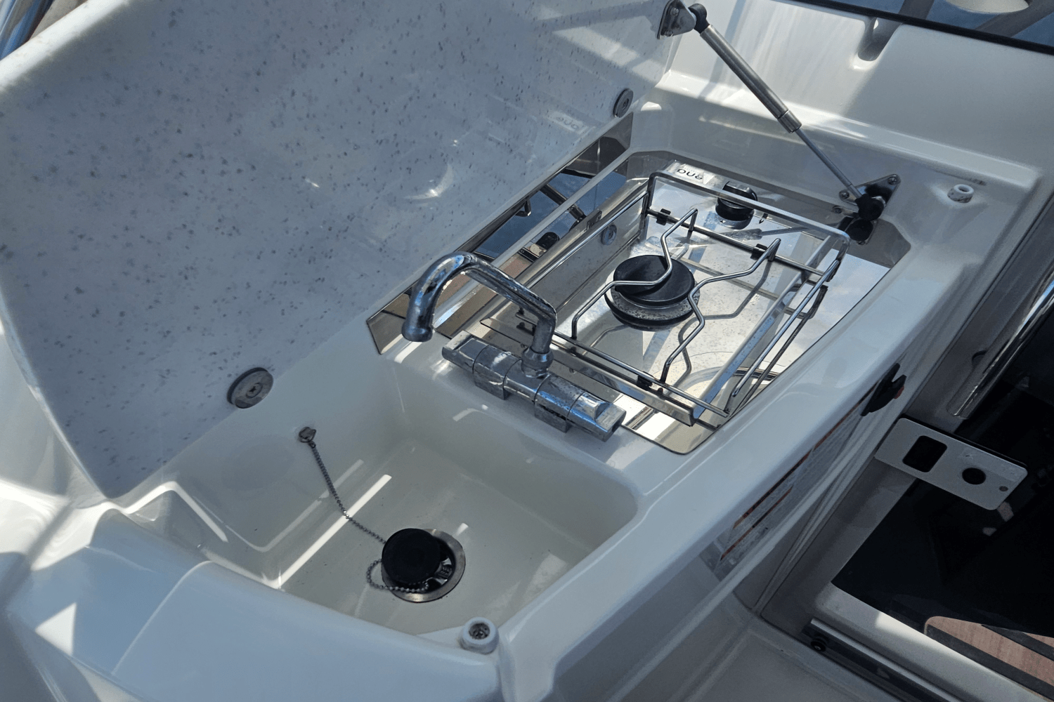 2023 Jeanneau LEADER 9.0 WALK Image Thumbnail #13