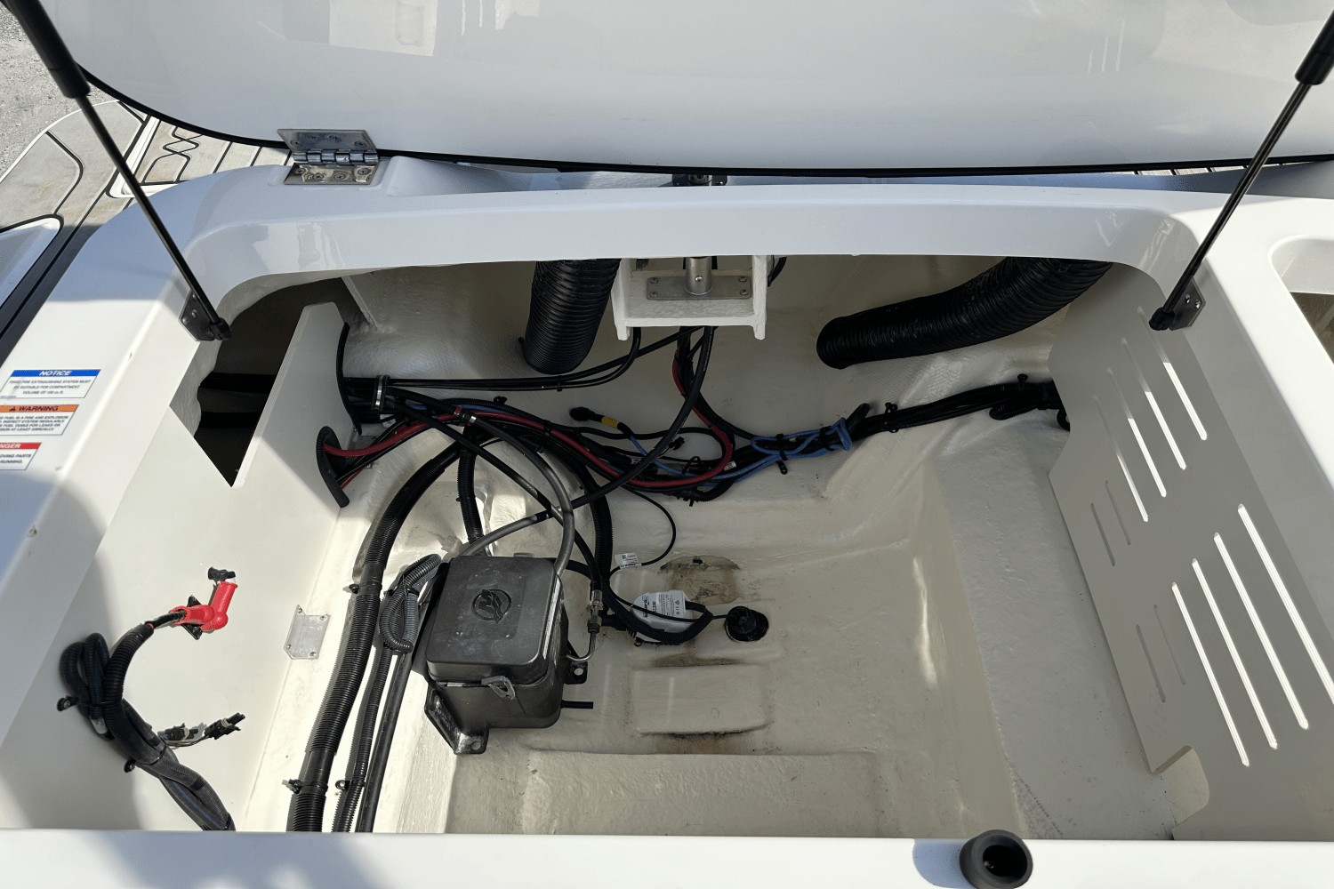 2024 Sea Ray 21 SPX-OB Image Thumbnail #31