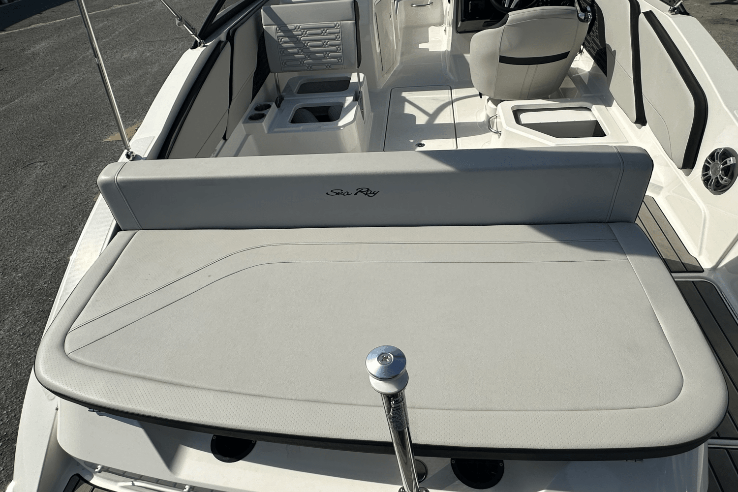 2024 Sea Ray 21 SPX-OB Image Thumbnail #8