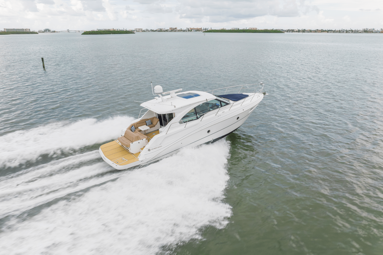 2016 Cruisers Yachts 41 CANTIUS Image Thumbnail #0