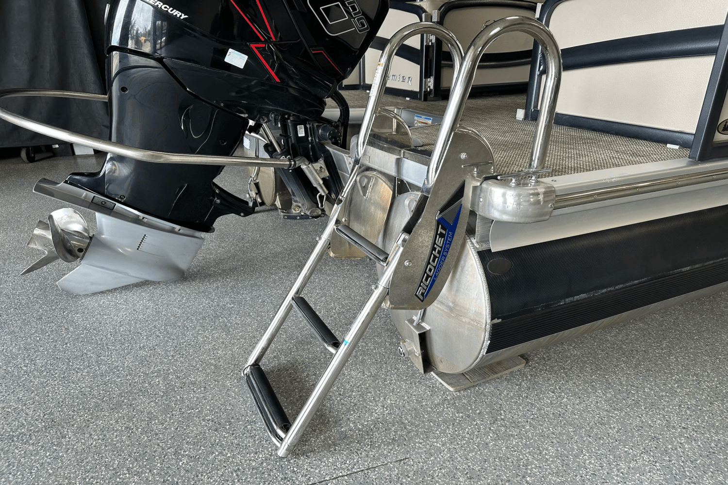 2019 Premier 270 INTRIGUE Image Thumbnail #14