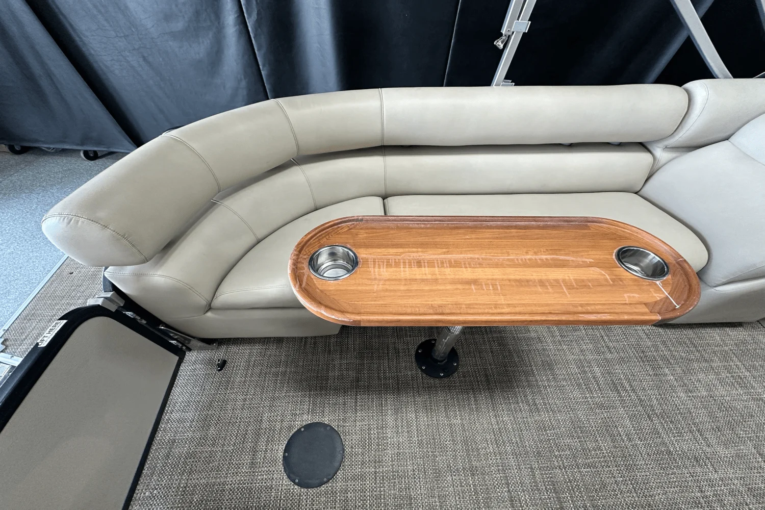 2019 Premier 270 INTRIGUE Image Thumbnail #19