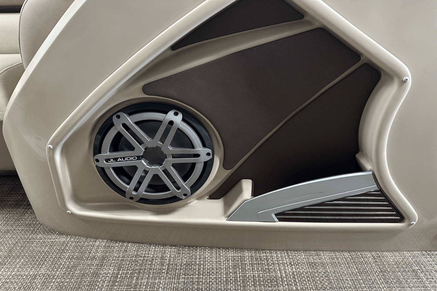 2019 Premier 270 INTRIGUE Image Thumbnail #45