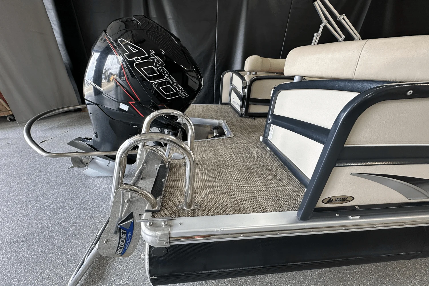 2019 Premier 270 INTRIGUE Image Thumbnail #2