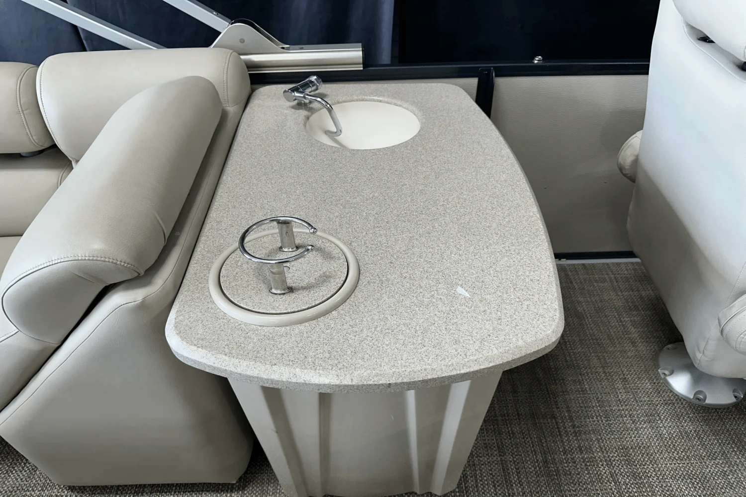 2019 Premier 270 INTRIGUE Image Thumbnail #35