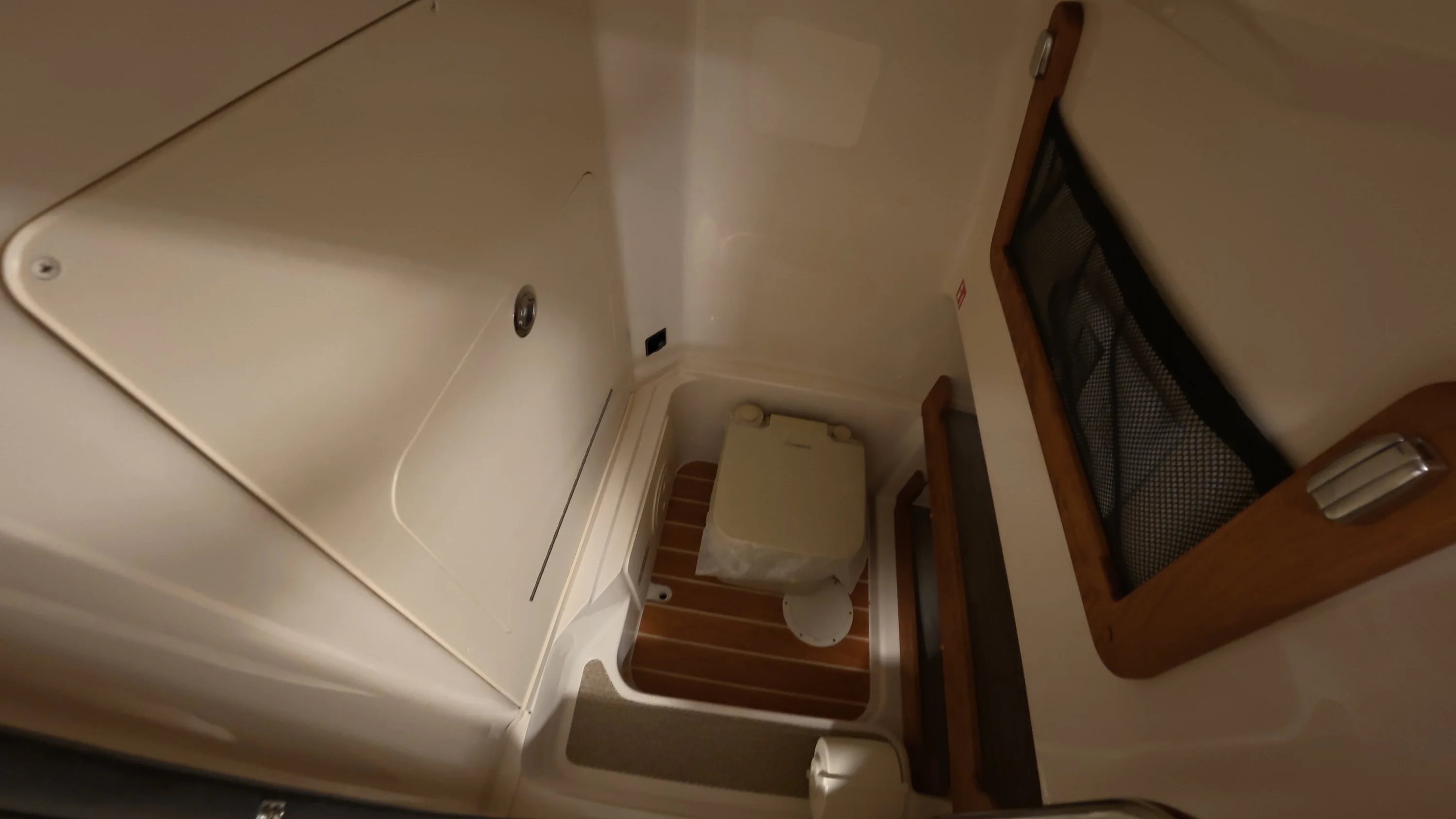 2026 Grady-White Fisherman 257 Image Thumbnail #16