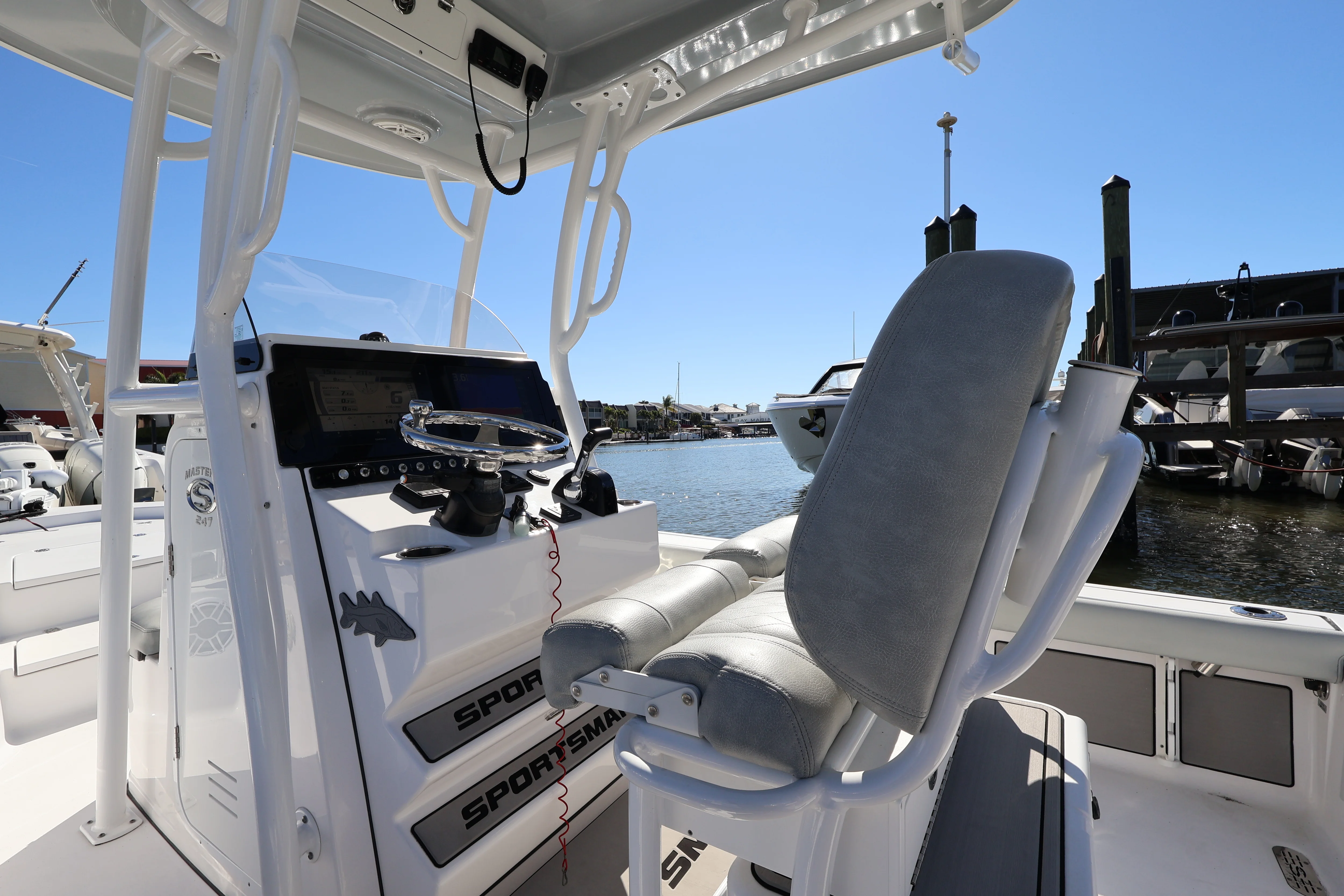 2020 Sportsman MASTERS 247 BAY BOAT Image Thumbnail #22