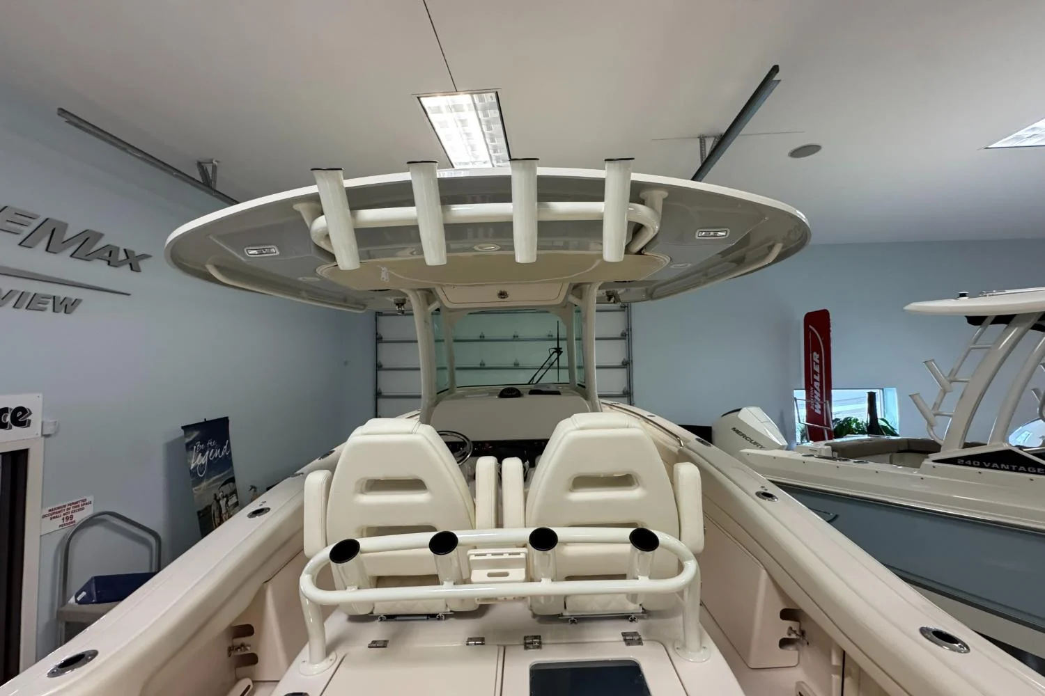 2026 Grady-White Canyon 271 Image Thumbnail #16