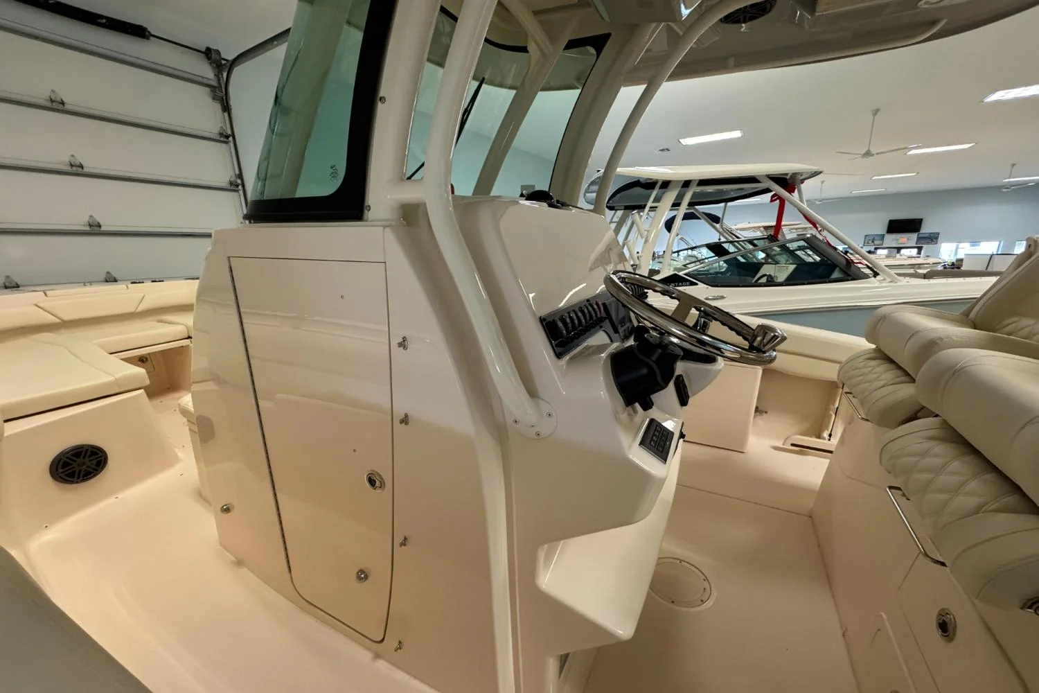 2026 Grady-White Canyon 271 Image Thumbnail #24