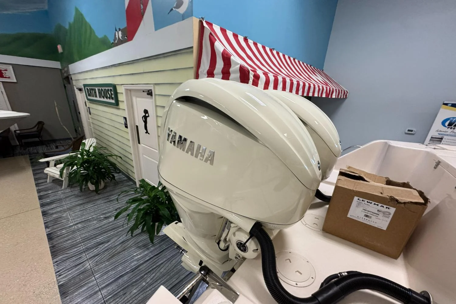 2026 Grady-White Canyon 271 Image Thumbnail #3