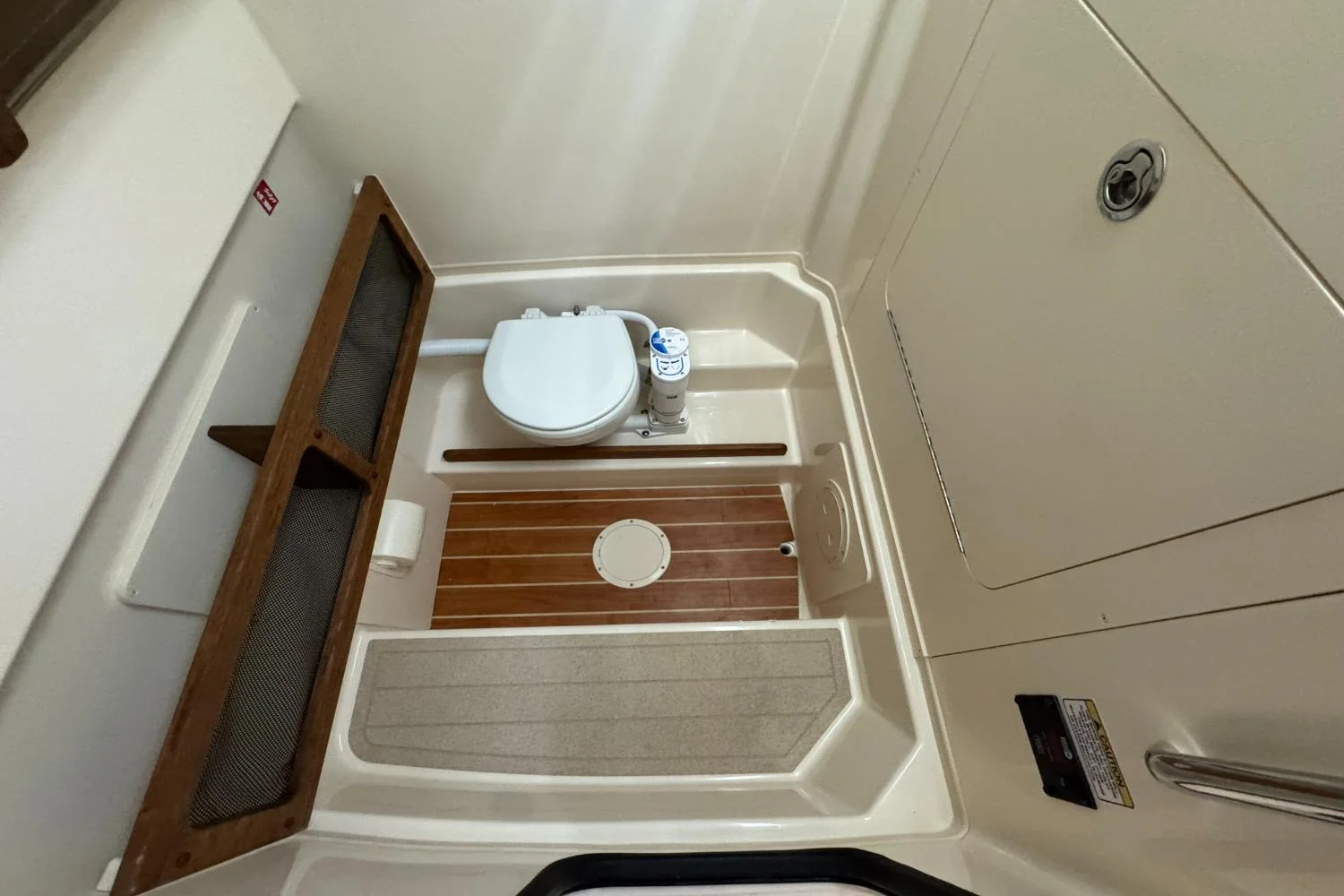 2026 Grady-White Canyon 271 Image Thumbnail #27