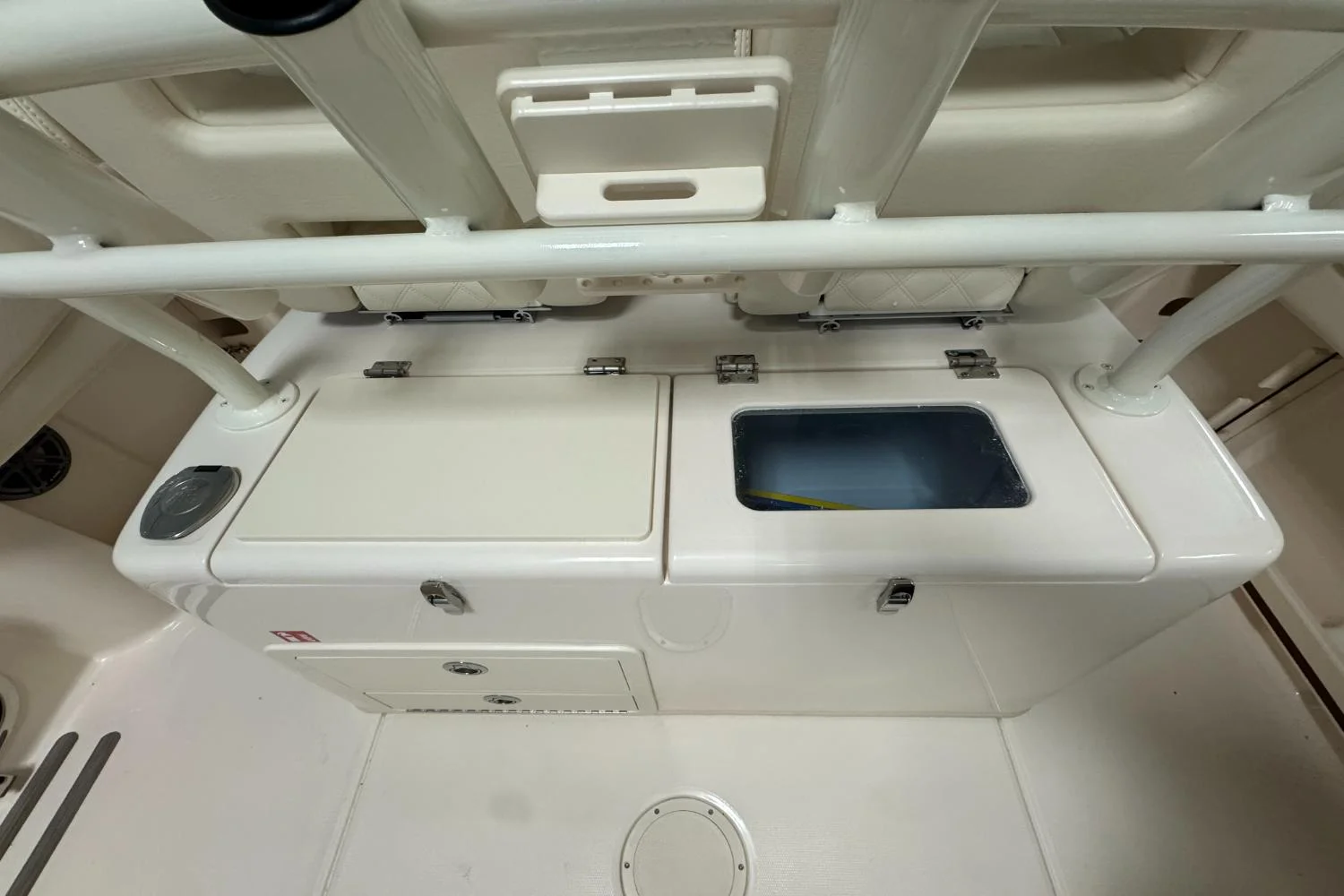 2026 Grady-White Canyon 271 Image Thumbnail #13