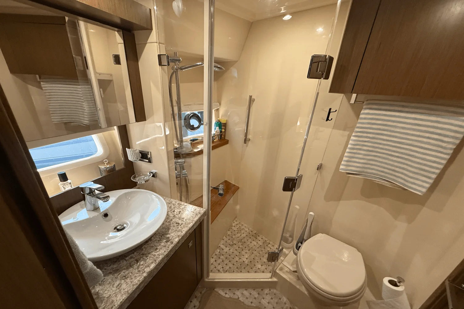 2017 Sea Ray 510 FLY Image Thumbnail #33