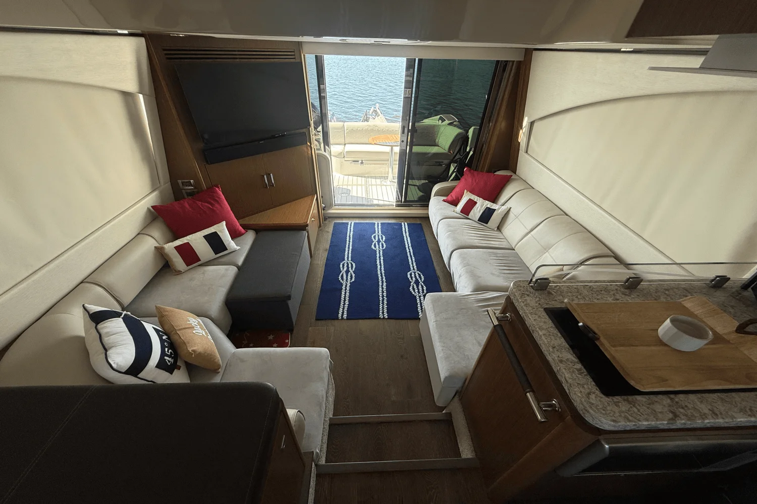 2017 Sea Ray 510 FLY Image Thumbnail #24