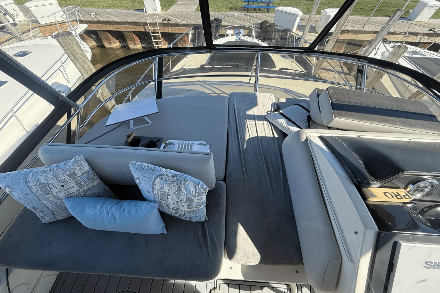 2017 Sea Ray 510 FLY Image Thumbnail #16