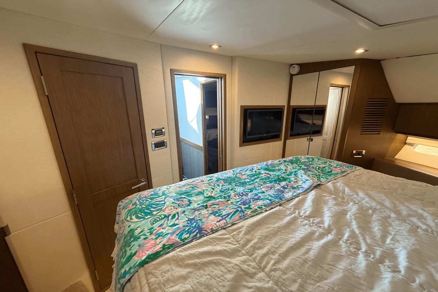 2017 Sea Ray 510 FLY Image Thumbnail #32