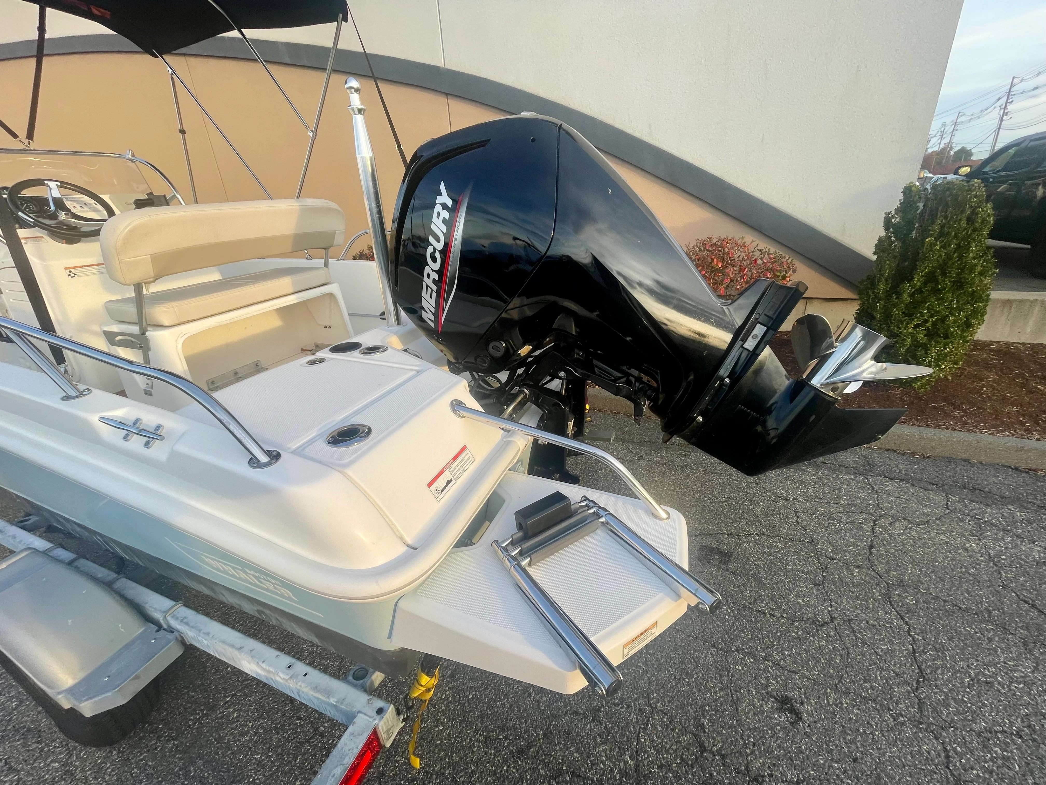 2017 Boston Whaler 170 Dauntless Image Thumbnail #2