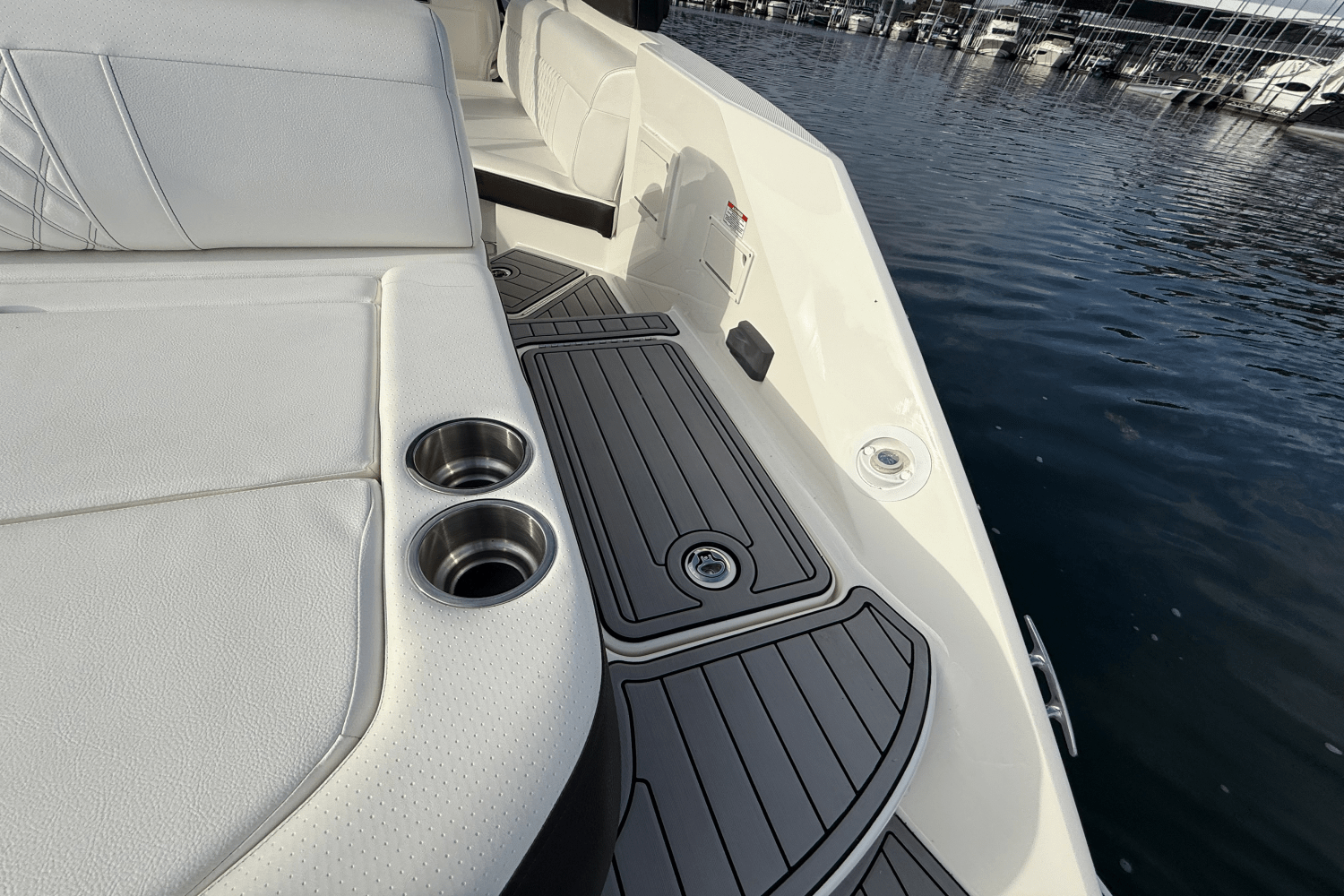 2019 Sea Ray 280 SLX Image Thumbnail #20