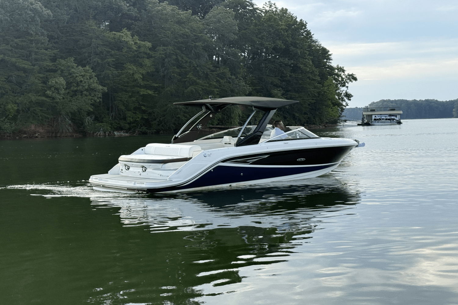 2019 Sea Ray 280 SLX Image Thumbnail #8