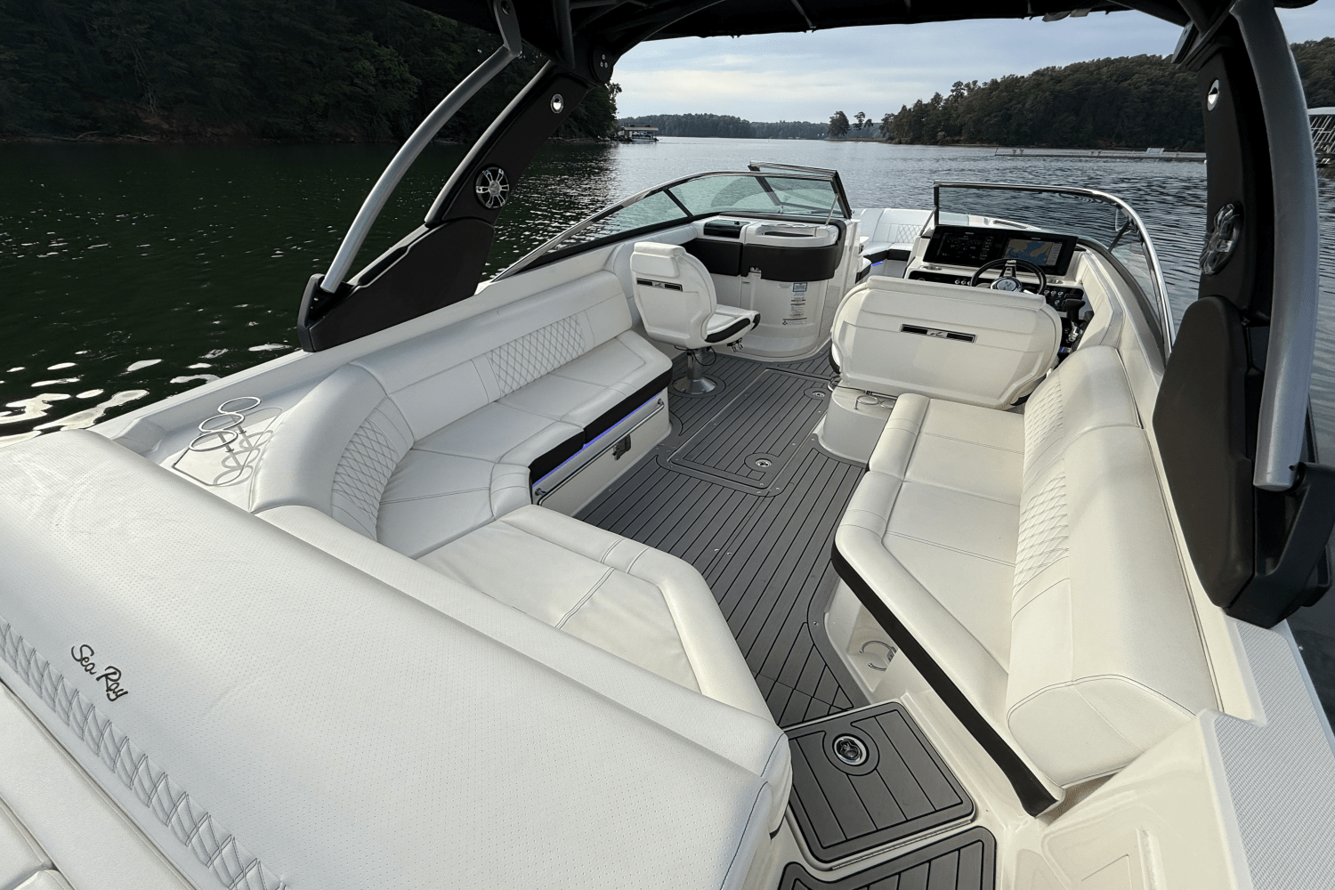 2019 Sea Ray 280 SLX Image Thumbnail #23