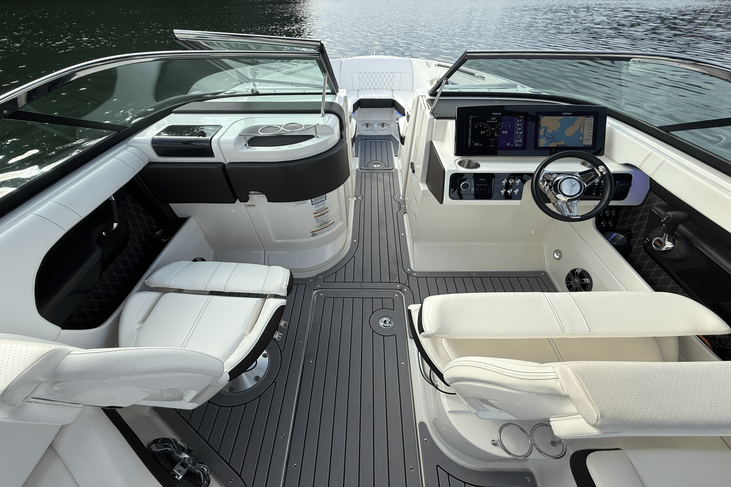 2019 Sea Ray 280 SLX Image Thumbnail #37