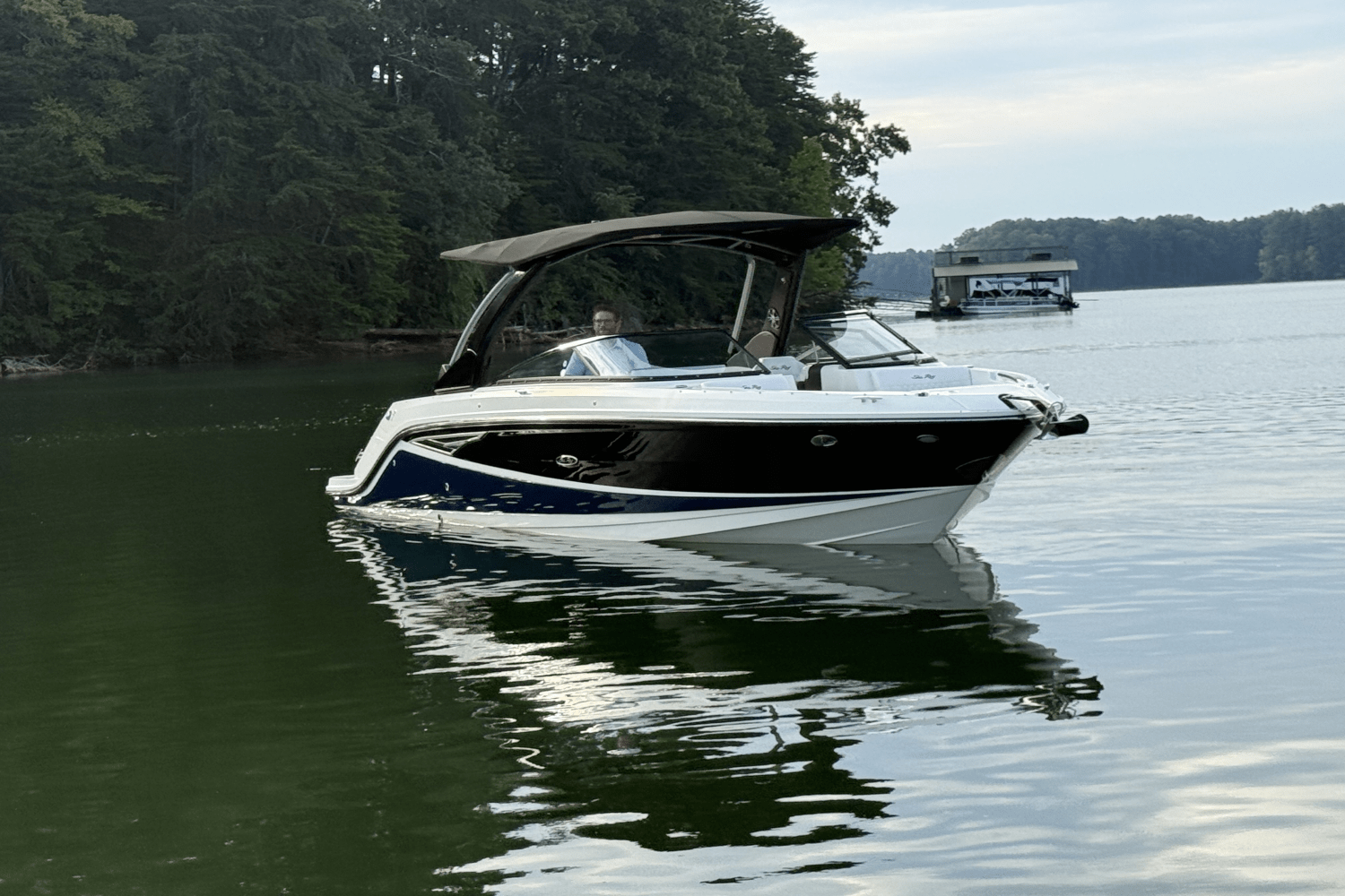 2019 Sea Ray 280 SLX Image Thumbnail #4