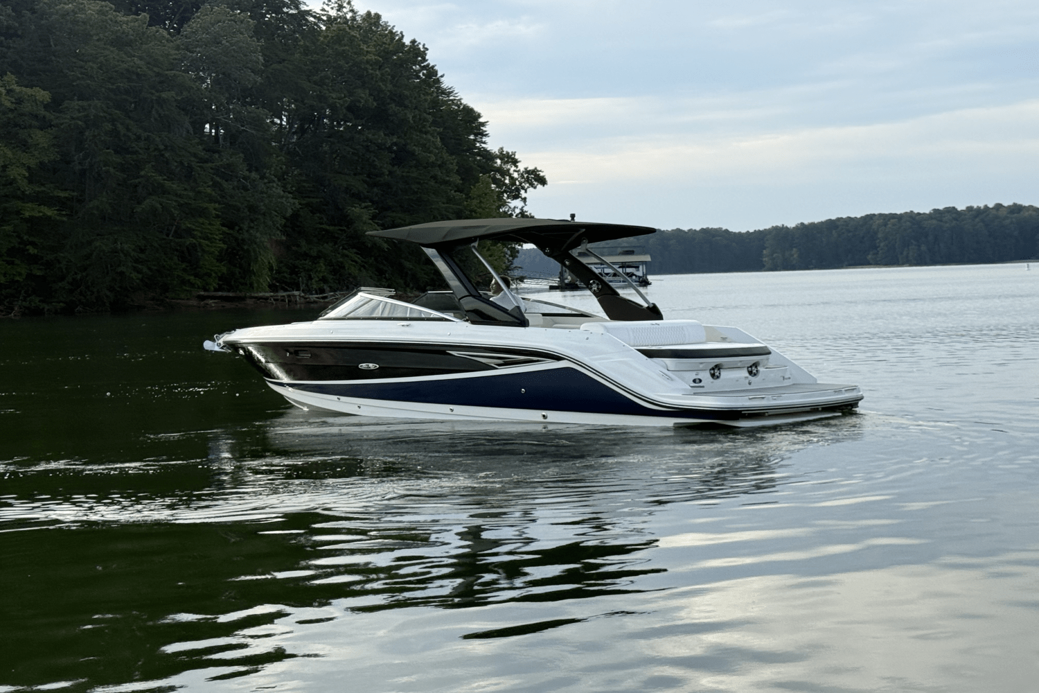 2019 Sea Ray 280 SLX Image Thumbnail #12
