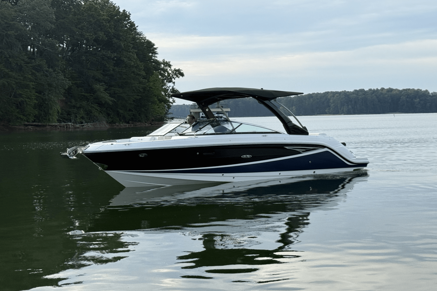 2019 Sea Ray 280 SLX Image Thumbnail #1