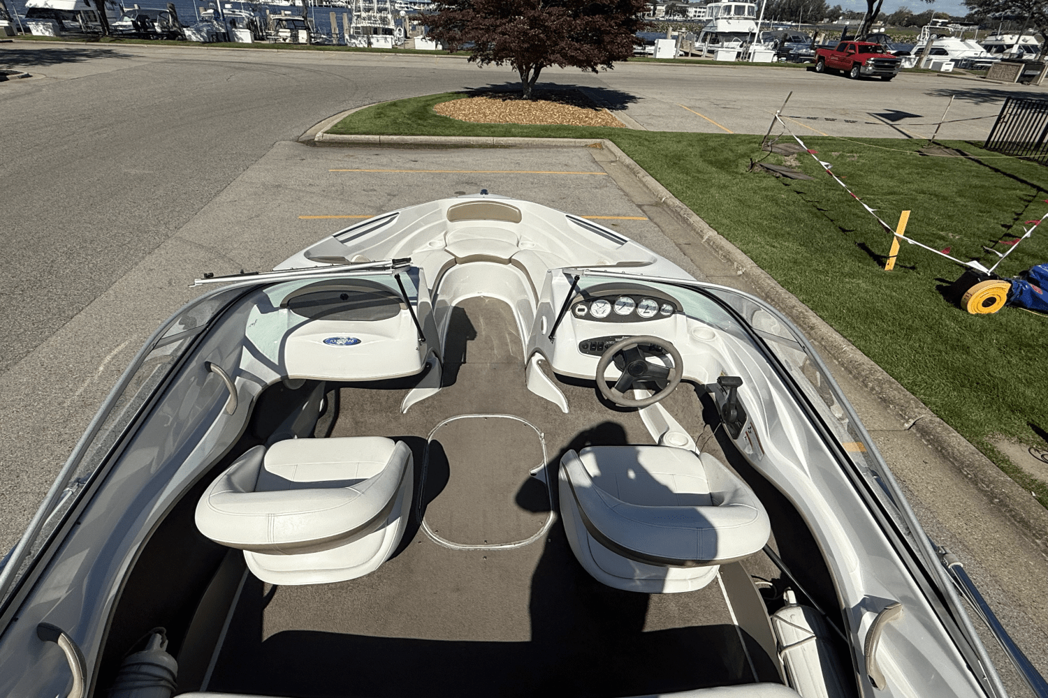 2008 Four Winns 190 HORIZON Image Thumbnail #4