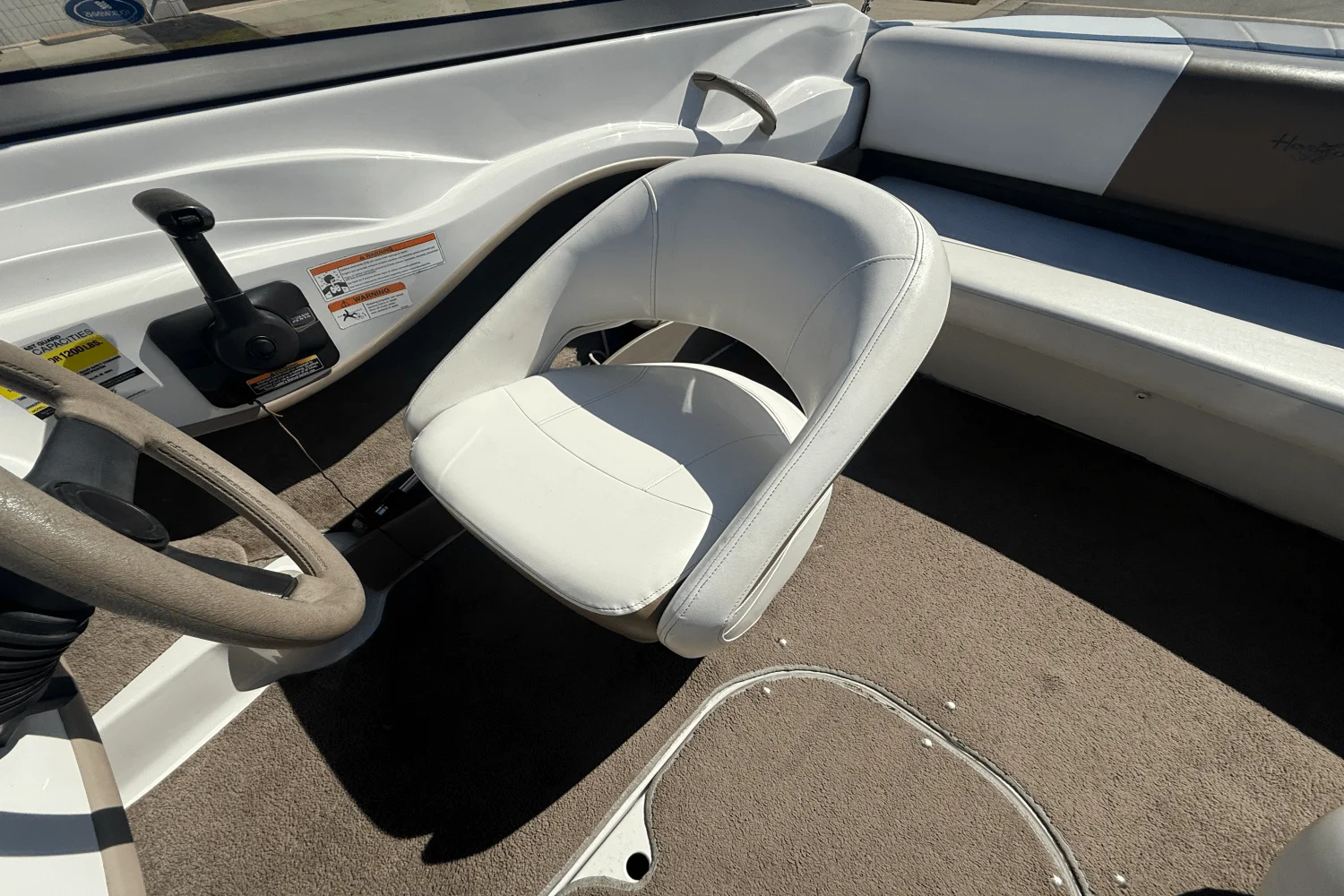 2008 Four Winns 190 HORIZON Image Thumbnail #9